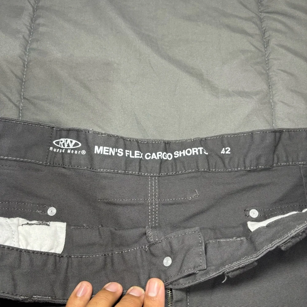 Rugged Wear men's flex cargo shorts RN 118109 size‎ 42